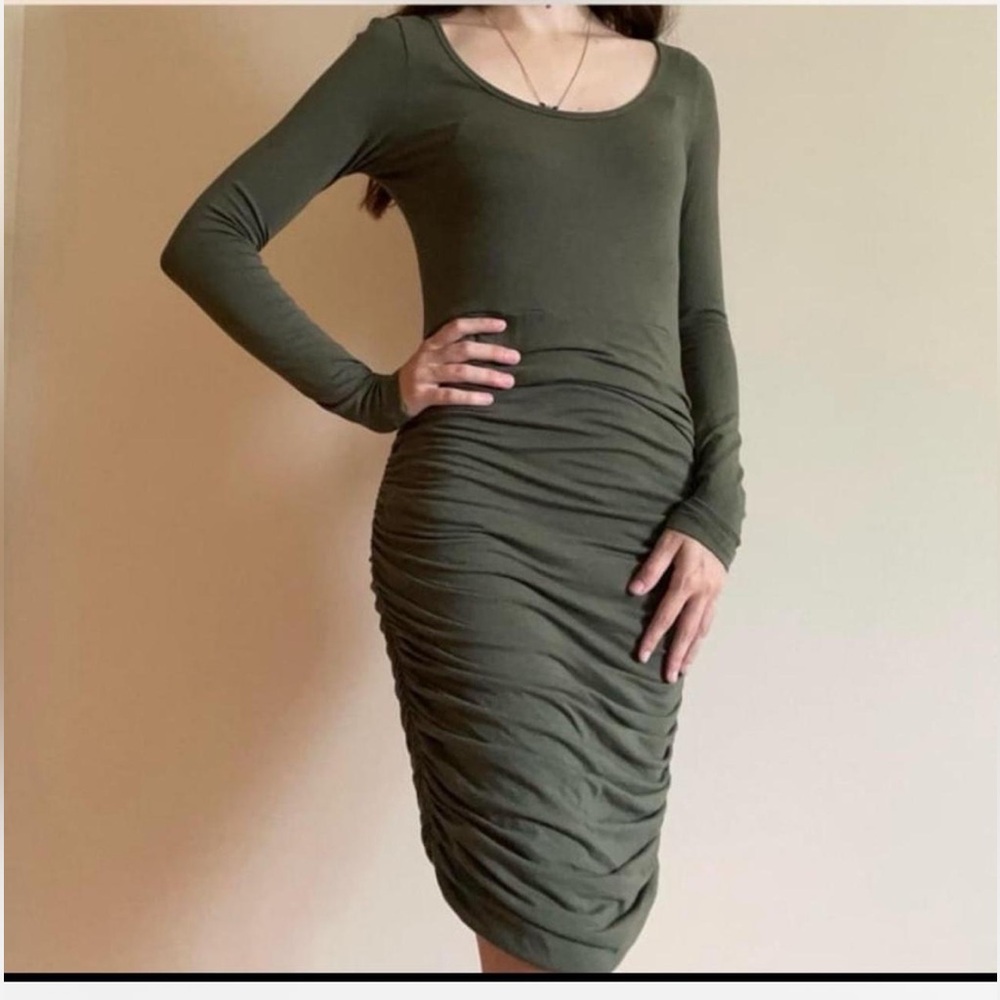 Elegant Olive Green Long Sleeve Dress
